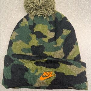 Nike Kids Camouflage Beanie - Green and Black